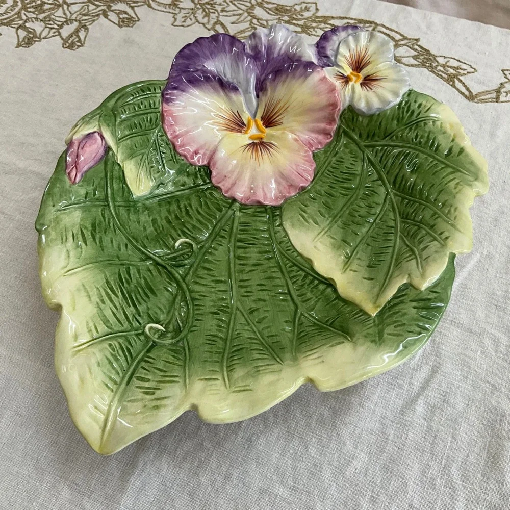 Fitz and Floyd Halcyon‎ Classics Pansy Leaf Serving Bowl Floral Ceramic 12 Inch